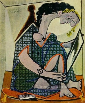 Pablo Picasso Painting - Mujer con reloj 1936 Pablo Picasso
